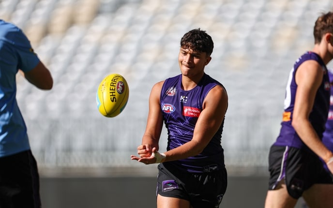37 PHOTOS: AFL Main Training 22 April